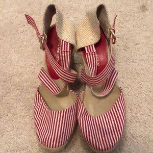 Vintage women's wedge espadrilles. Adrienne Vittadini.